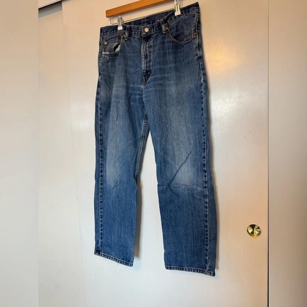 Levis levi 550